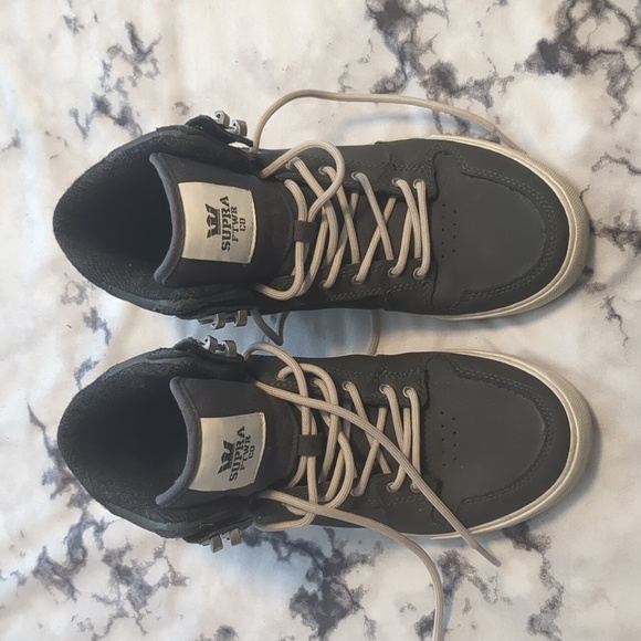 Supra kids US size 6 gray high top sneakers - Picture 2 of 8